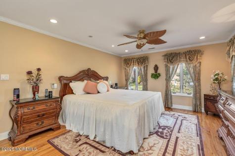 54 Bluefield Road Lincroft NJ 07738