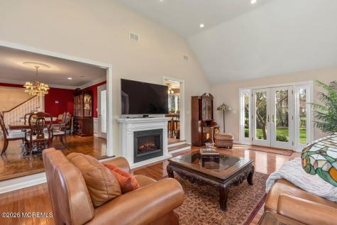 54 Bluefield Road Lincroft NJ 07738