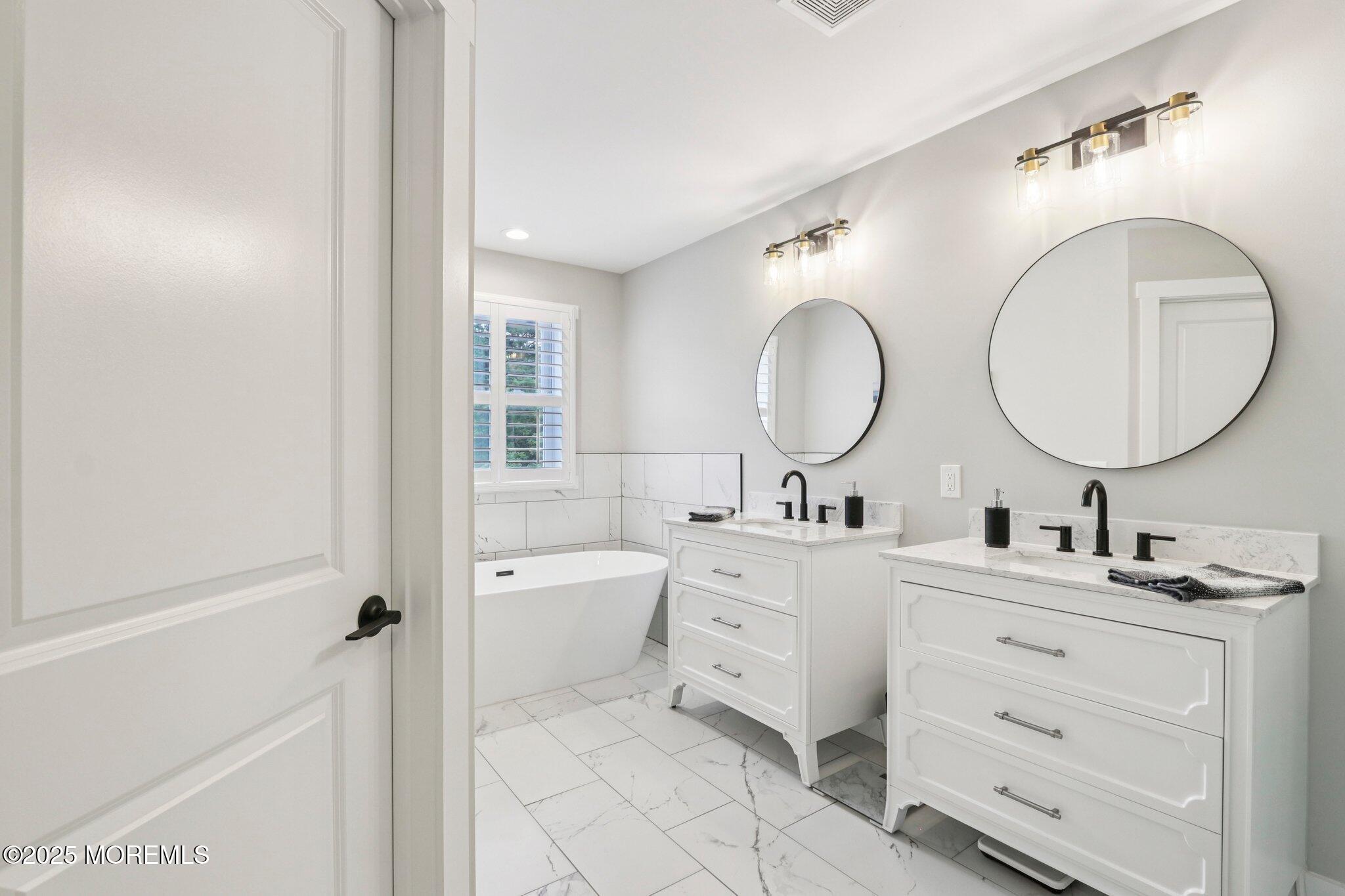 431 Virginia Avenue Bayville NJ 08721