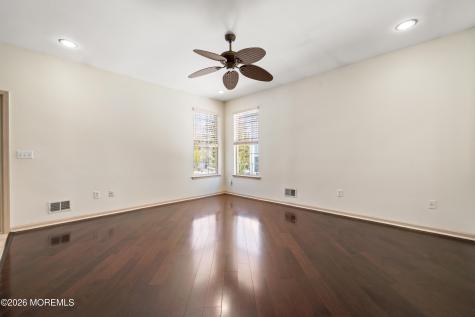 27 Mission Way Barnegat NJ 08005