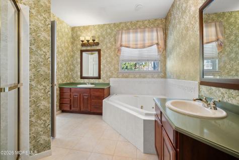 27 Mission Way Barnegat NJ 08005