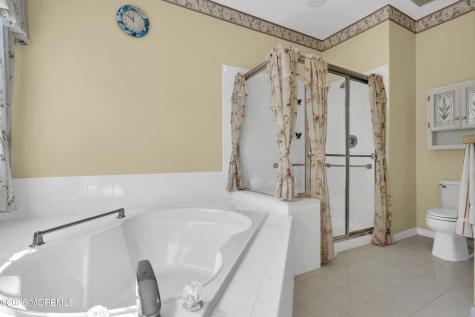 6 Avalon Court Manchester NJ 08759