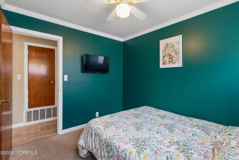 212 Princeton Road Parlin NJ 08859