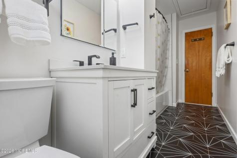 212 Princeton Road Parlin NJ 08859
