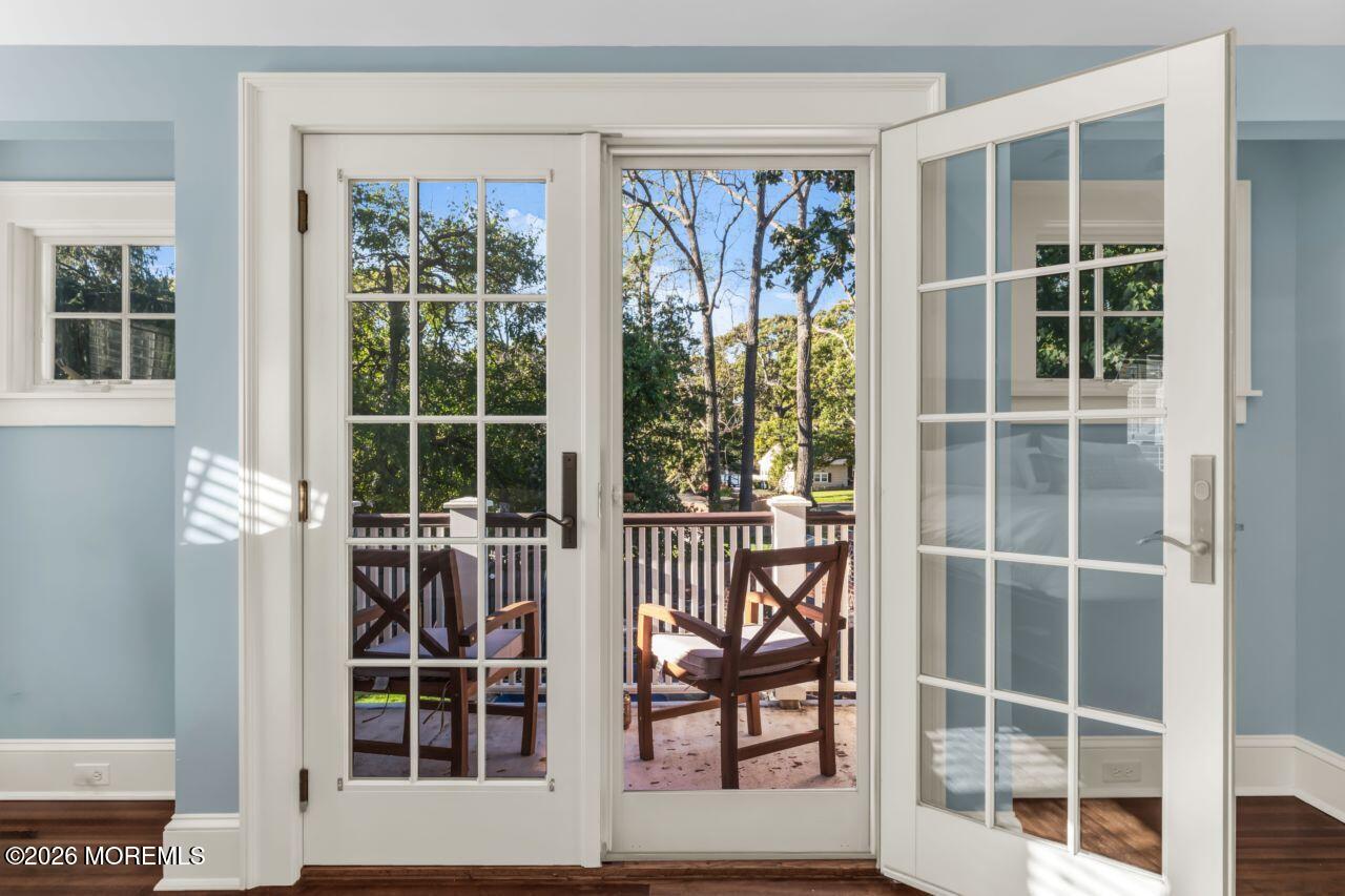 148 Monmouth Road Oakhurst NJ 07755
