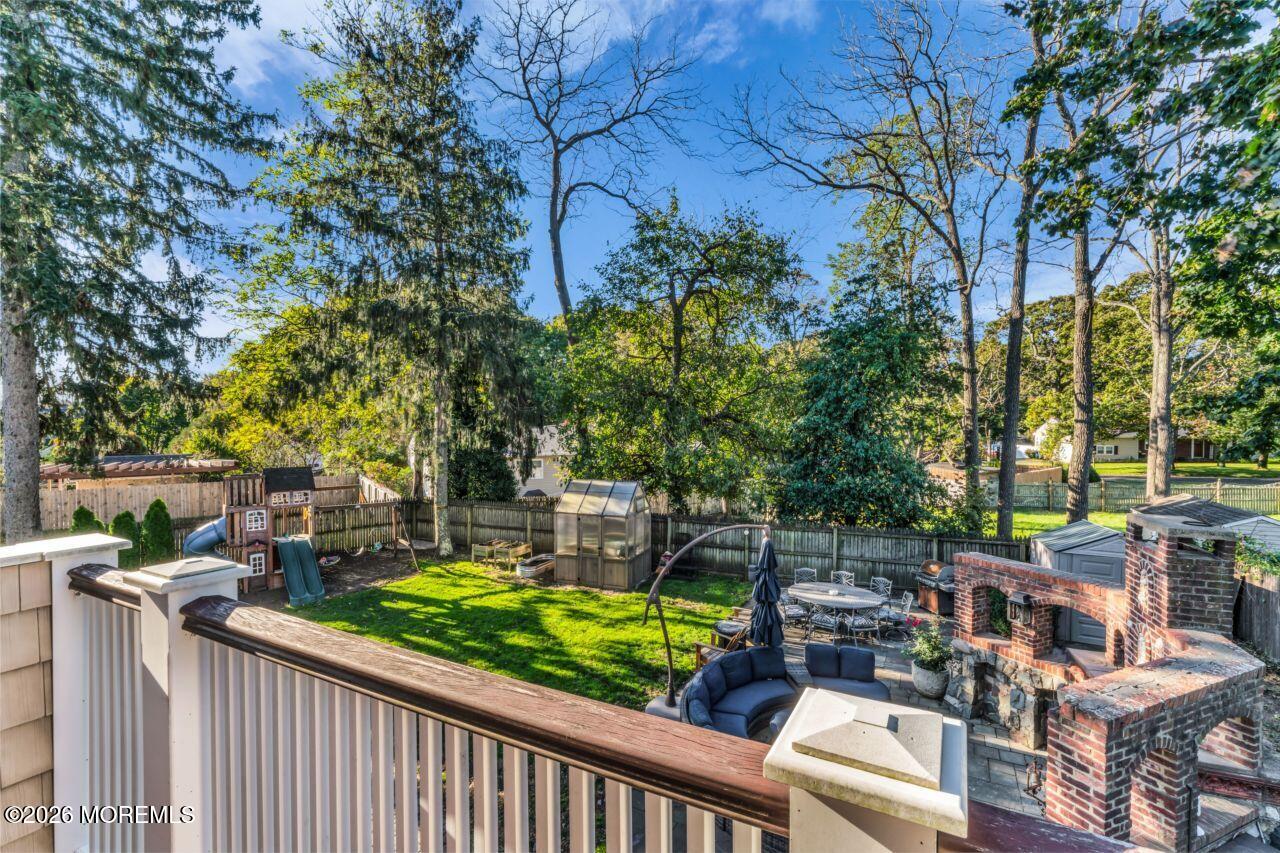 148 Monmouth Road Oakhurst NJ 07755