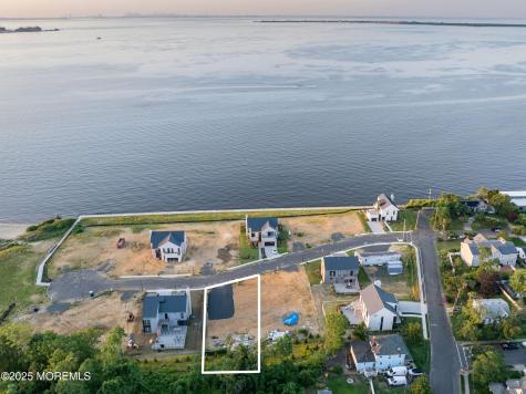 11 Brant Drive Atlantic Highlands NJ 07716