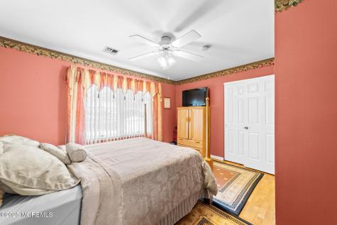 21 Tanglewood Place Monroe NJ 08831