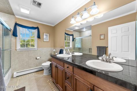 21 Tanglewood Place Monroe NJ 08831