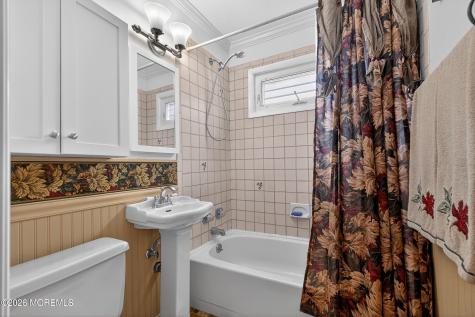 20 Fairfield Road East Brunswick NJ 08816
