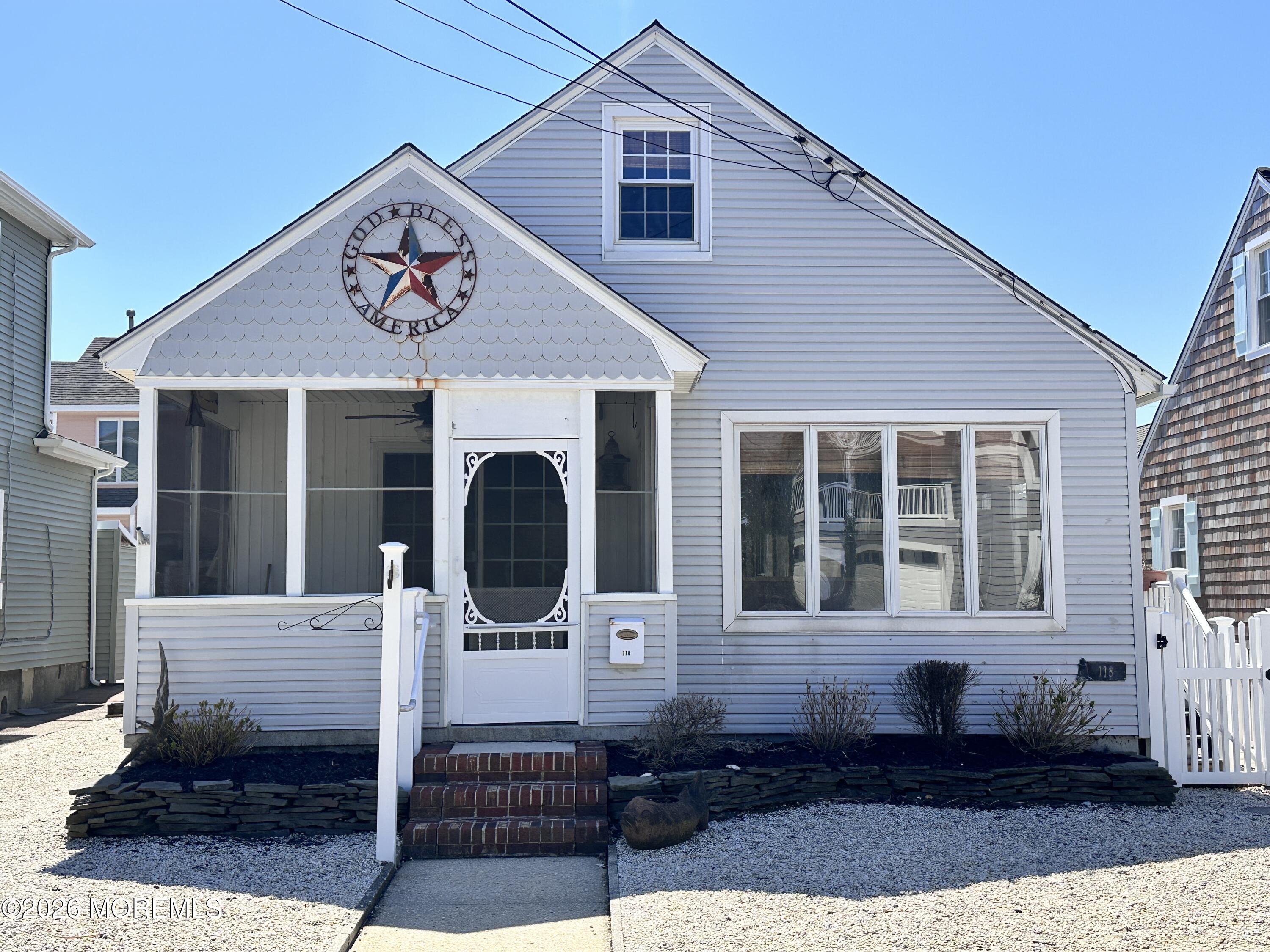 118 E Maryland Avenue Long Beach Twp NJ 08008