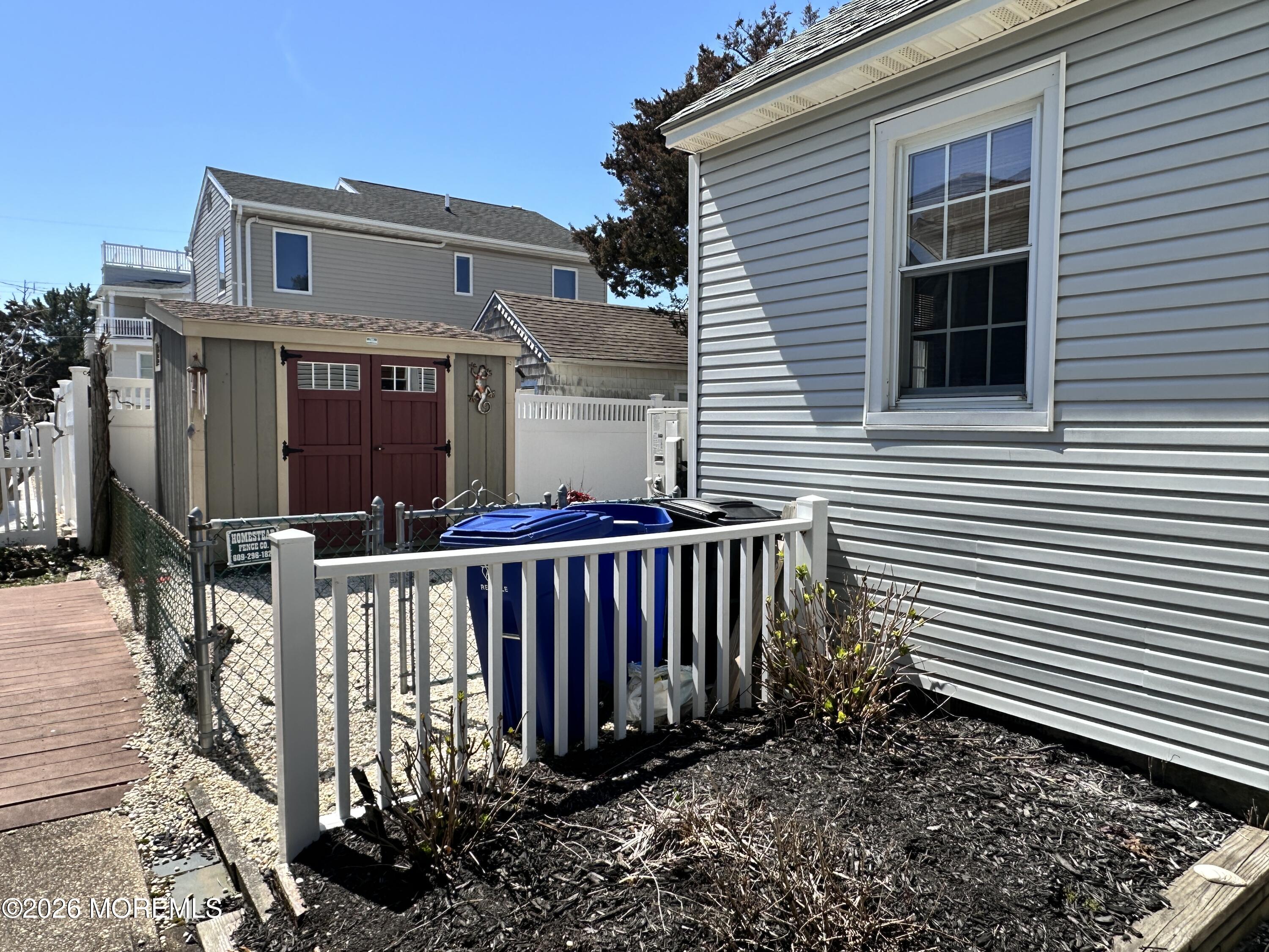118 E Maryland Avenue Long Beach Twp NJ 08008
