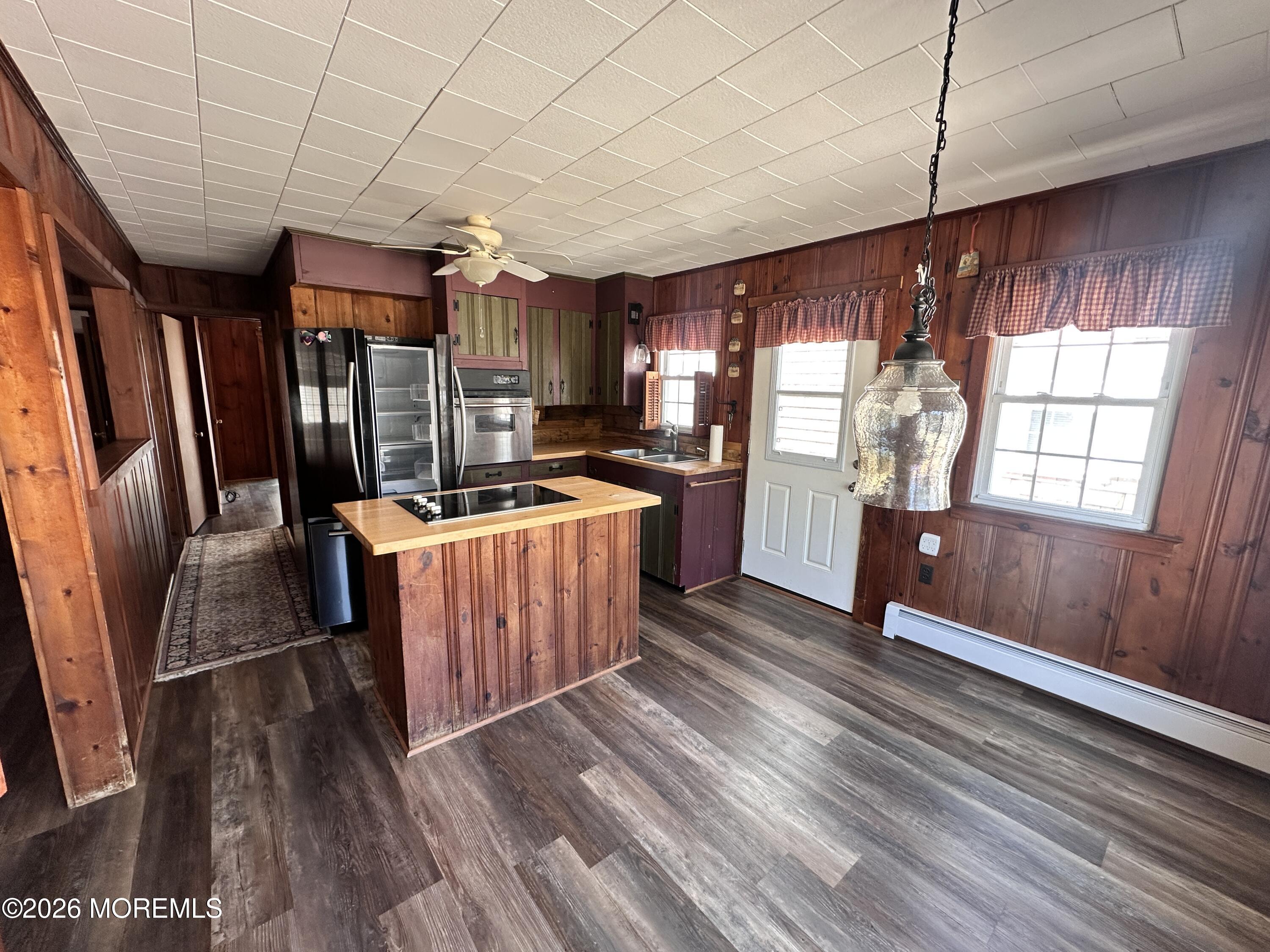 118 E Maryland Avenue Long Beach Twp NJ 08008