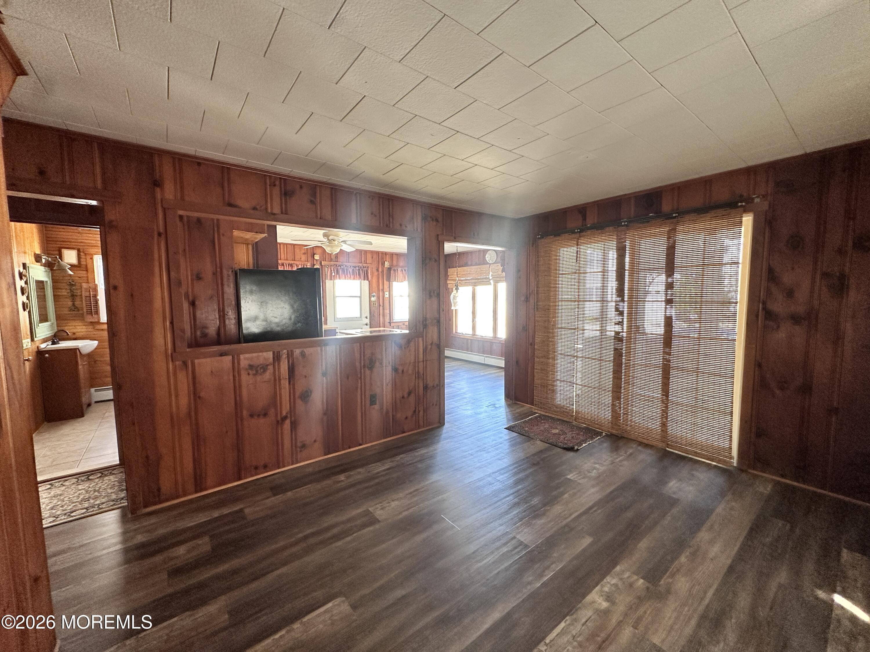 118 E Maryland Avenue Long Beach Twp NJ 08008