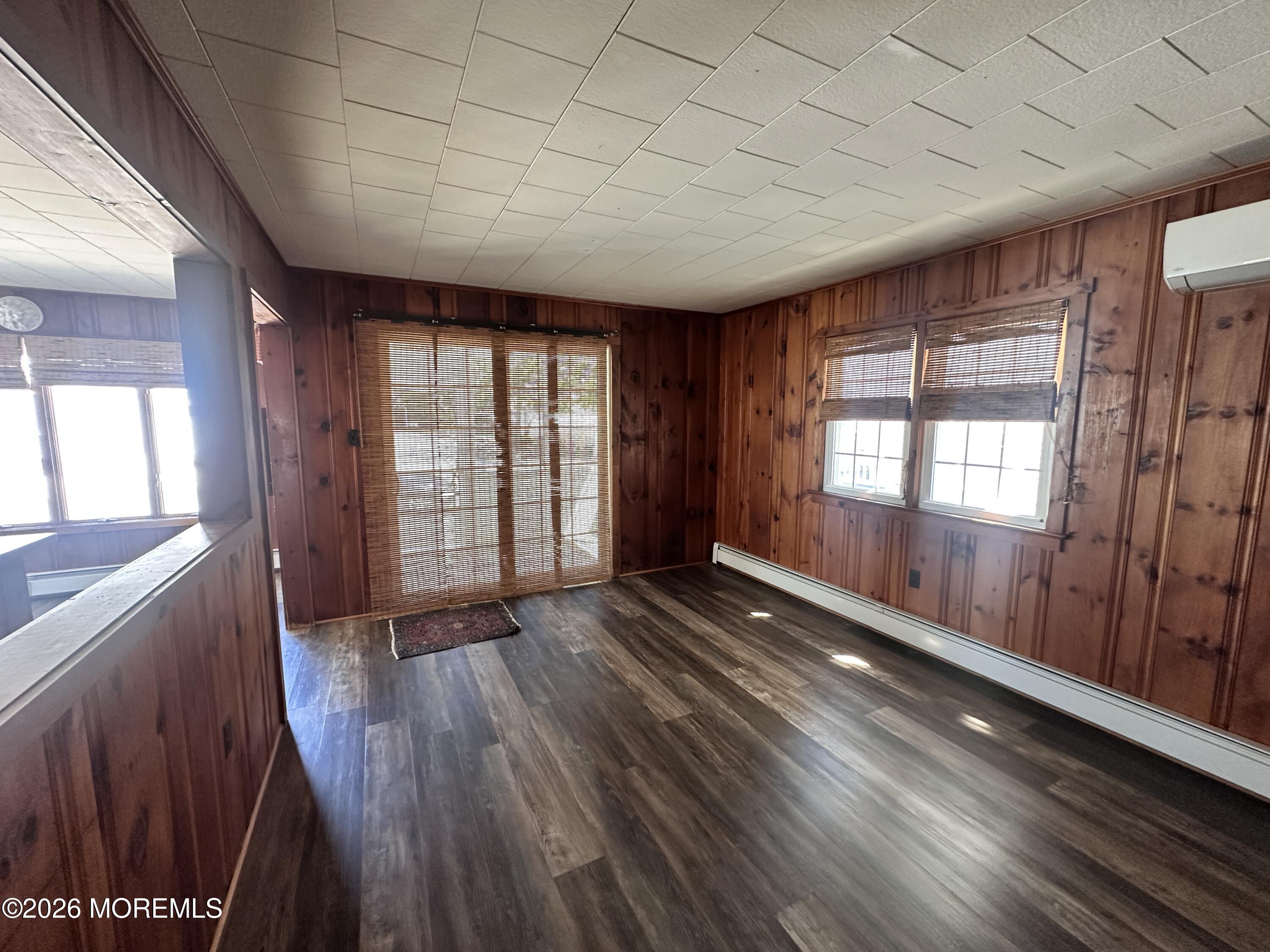 118 E Maryland Avenue Long Beach Twp NJ 08008