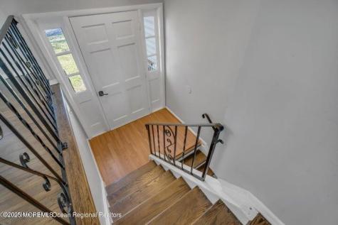 815 Royal Lane Toms River NJ 08753