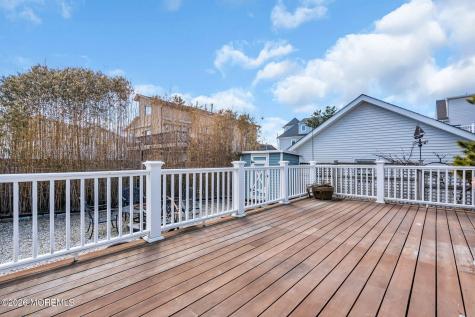 112 Neptune Court Mantoloking NJ 08738