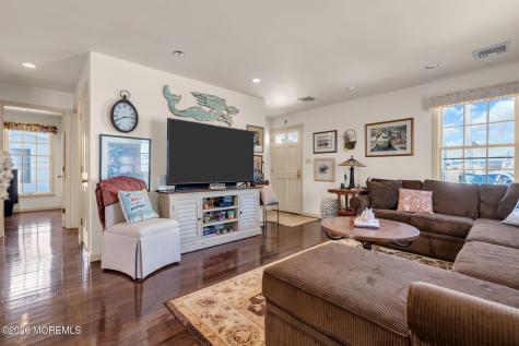 112 Neptune Court Mantoloking NJ 08738
