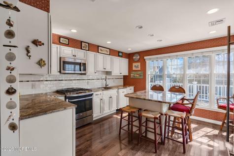 112 Neptune Court Mantoloking NJ 08738