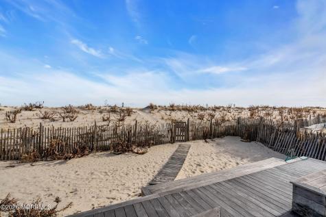4905 S Long Beach Boulevard Long Beach Twp NJ 08008