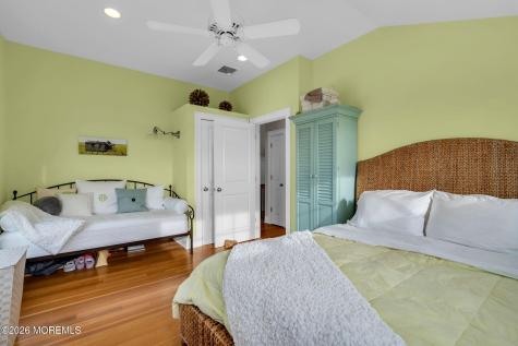 4905 S Long Beach Boulevard Long Beach Twp NJ 08008