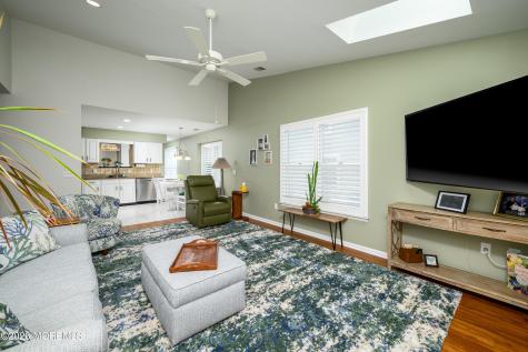 2324 N Chanticleer Court Toms River NJ 08755