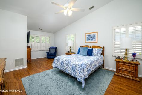 2324 N Chanticleer Court Toms River NJ 08755