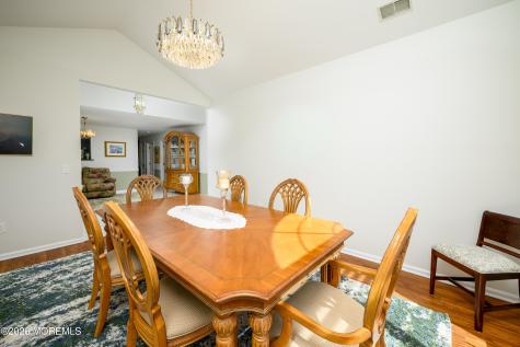 2324 N Chanticleer Court Toms River NJ 08755