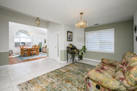 2324 N Chanticleer Court Toms River NJ 08755