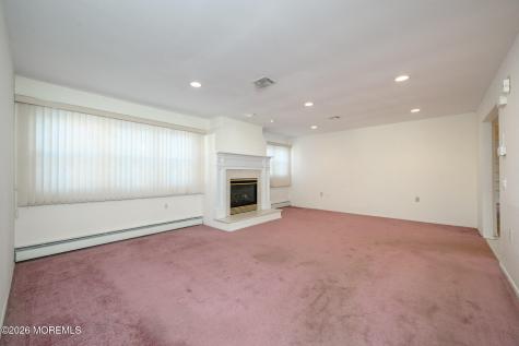 27 Bahamia Drive Toms River NJ 08757