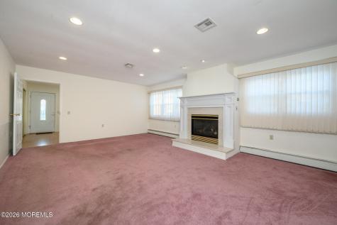27 Bahamia Drive Toms River NJ 08757