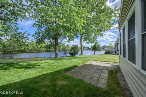 27 Bahamia Drive Toms River NJ 08757