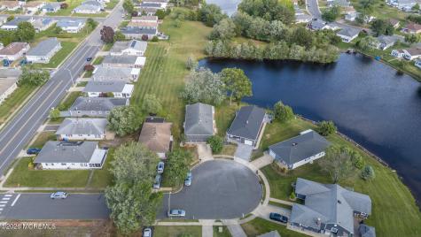 27 Bahamia Drive Toms River NJ 08757