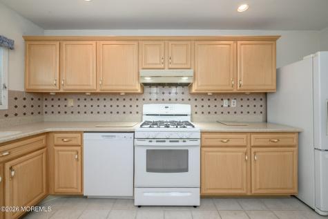 27 Bahamia Drive Toms River NJ 08757