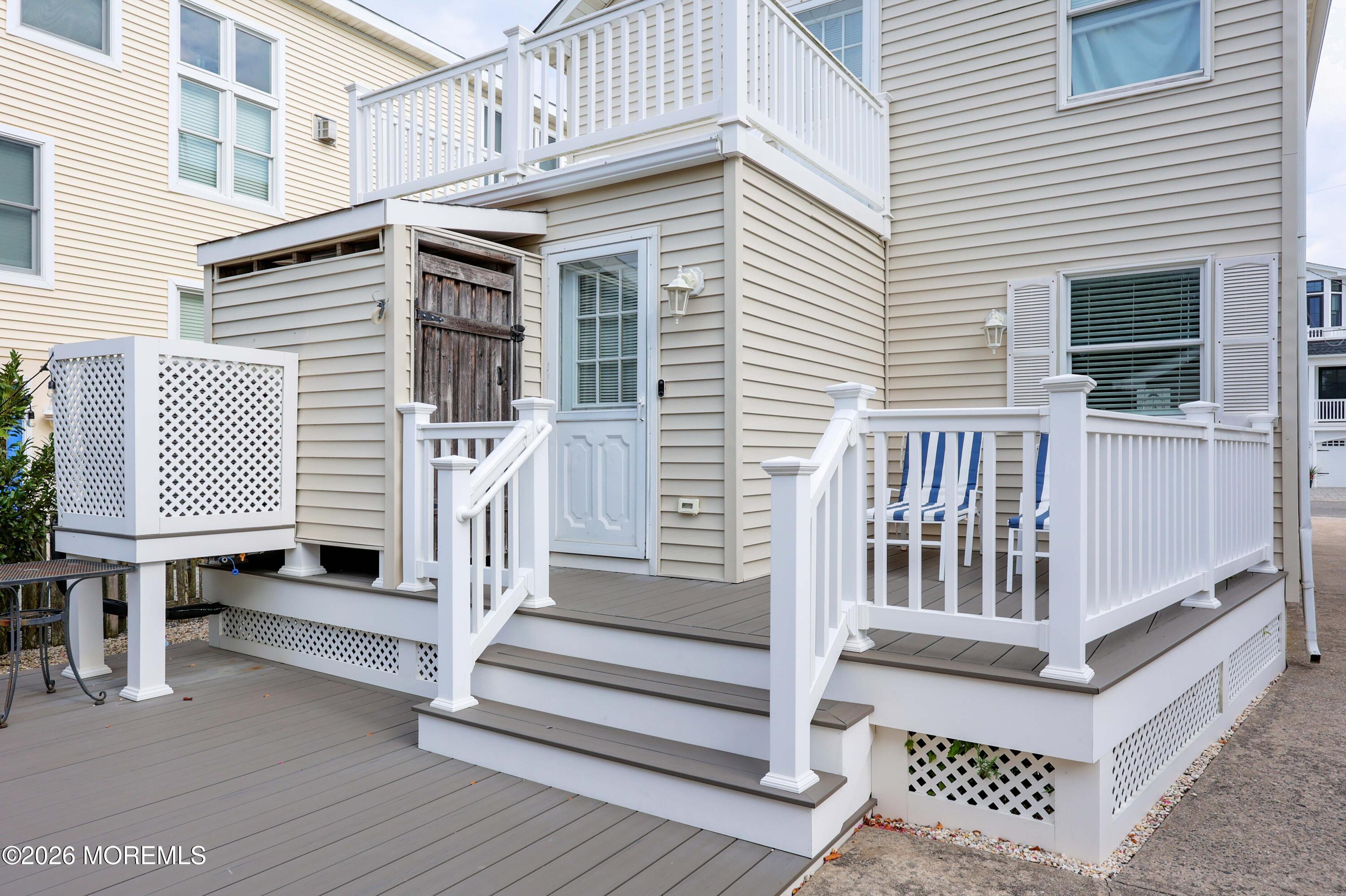 36 16th Street Surf City NJ 08008