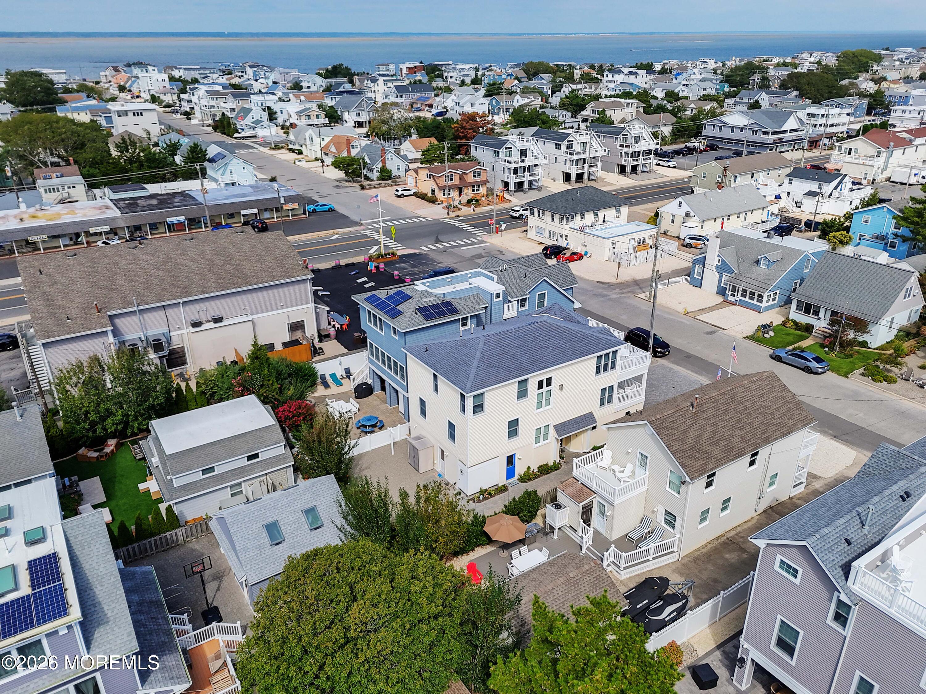 36 16th Street Surf City NJ 08008