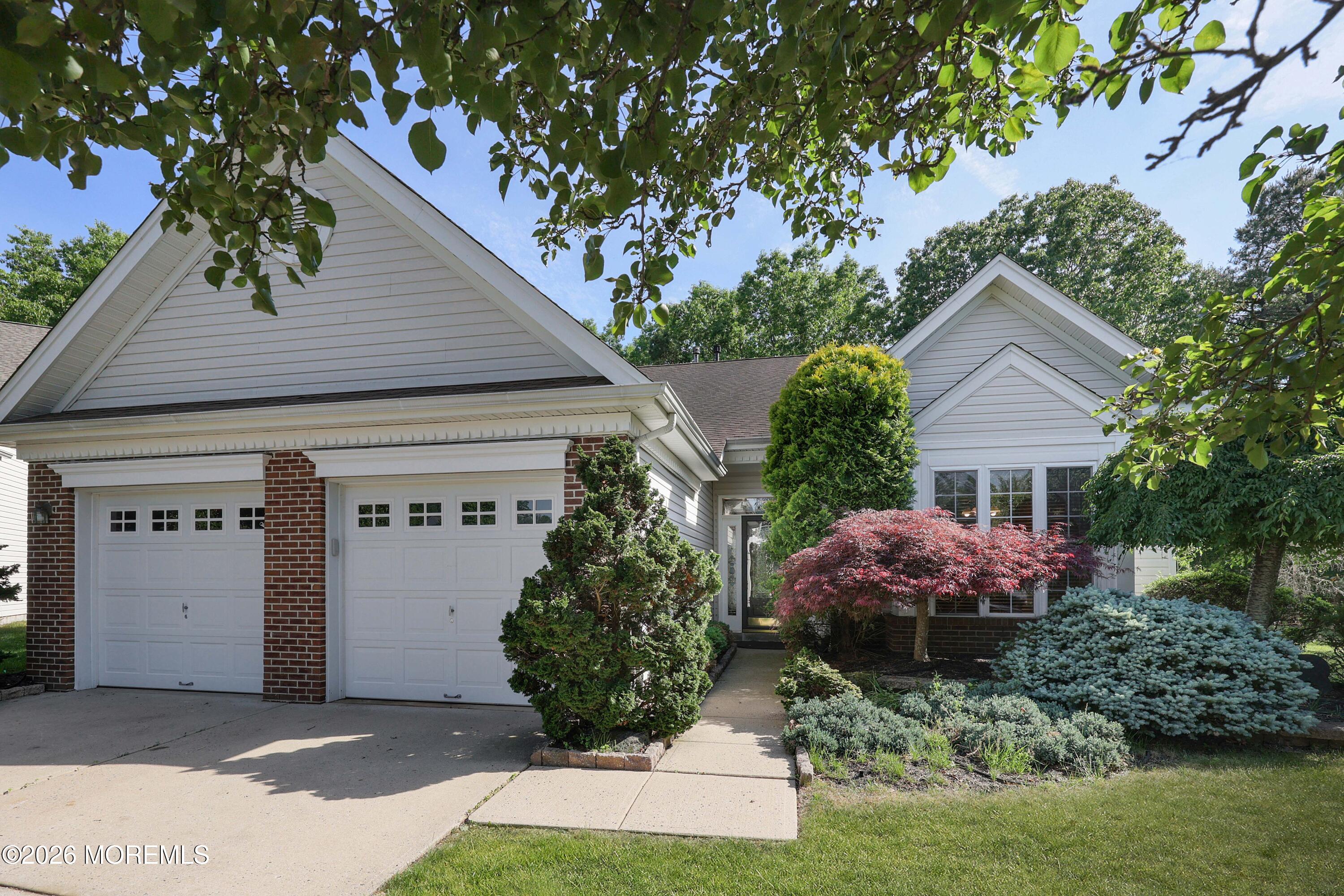 7 Oakhill Court Jackson NJ 08527