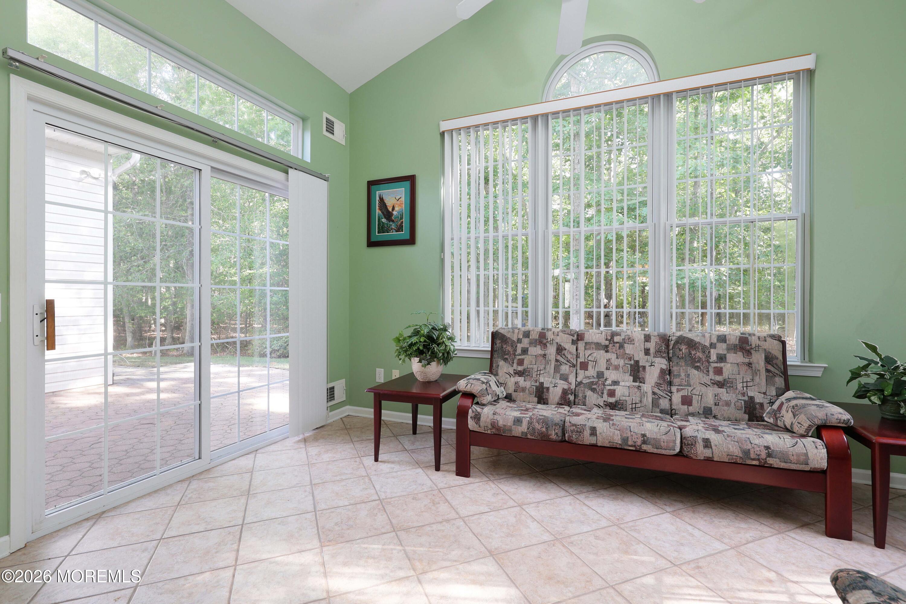 7 Oakhill Court Jackson NJ 08527