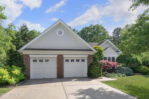 7 Oakhill Court Jackson NJ 08527