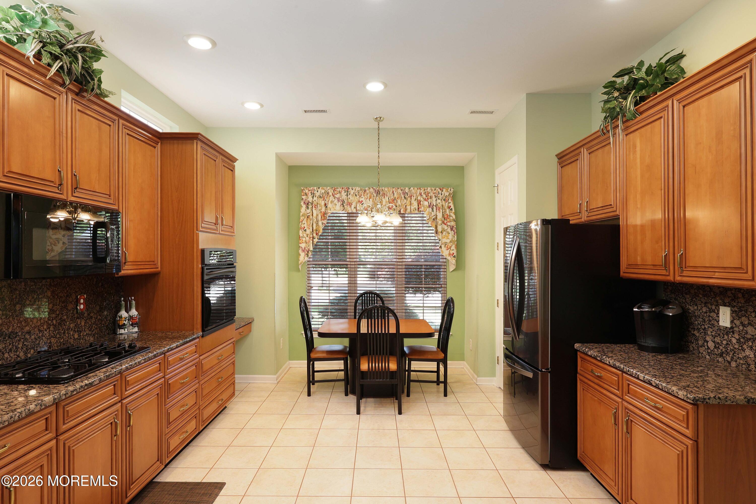 7 Oakhill Court Jackson NJ 08527