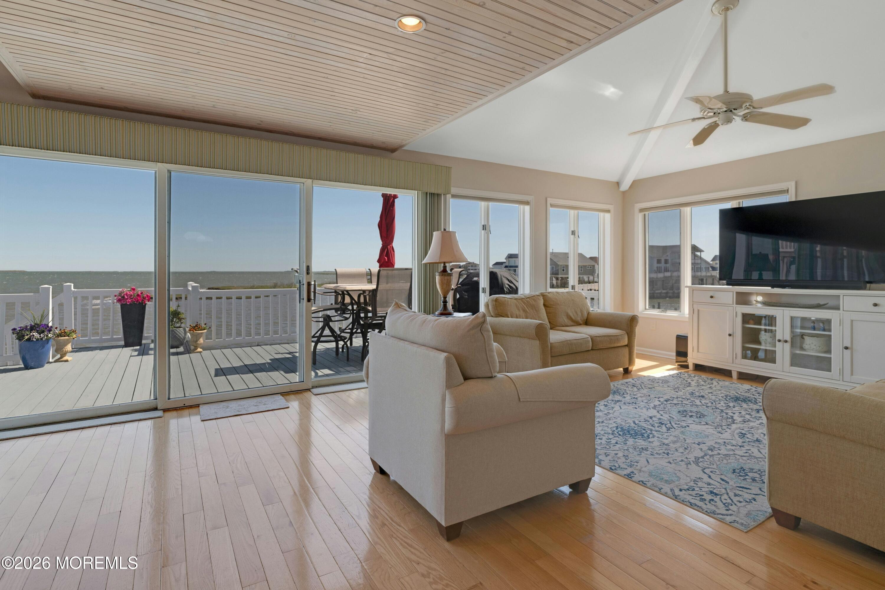 237 Heron Road Tuckerton NJ 08087