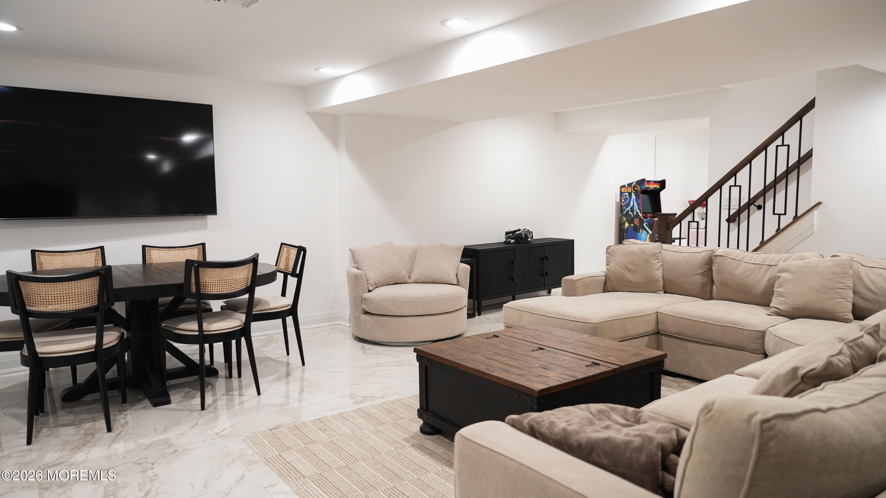 9 Wood Lake Court North Brunswick NJ 08902