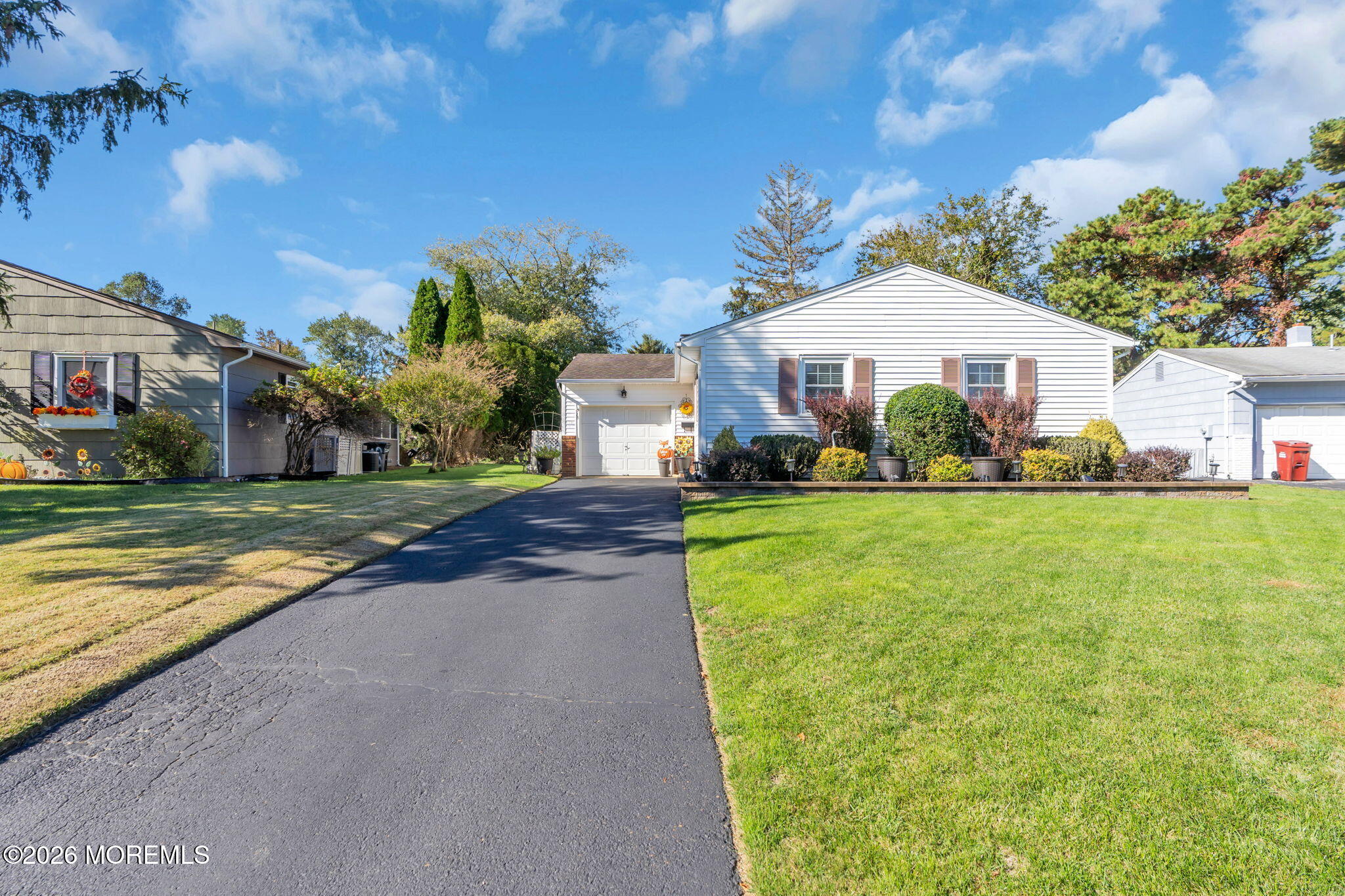 16 Concord Lane Toms River NJ 08757