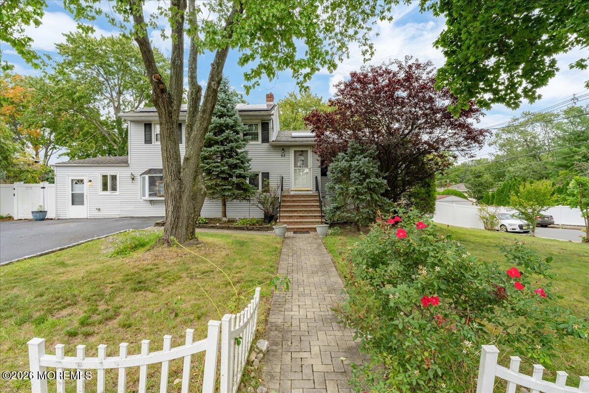 83 Walnut Ave Avenue Red Bank NJ 07701