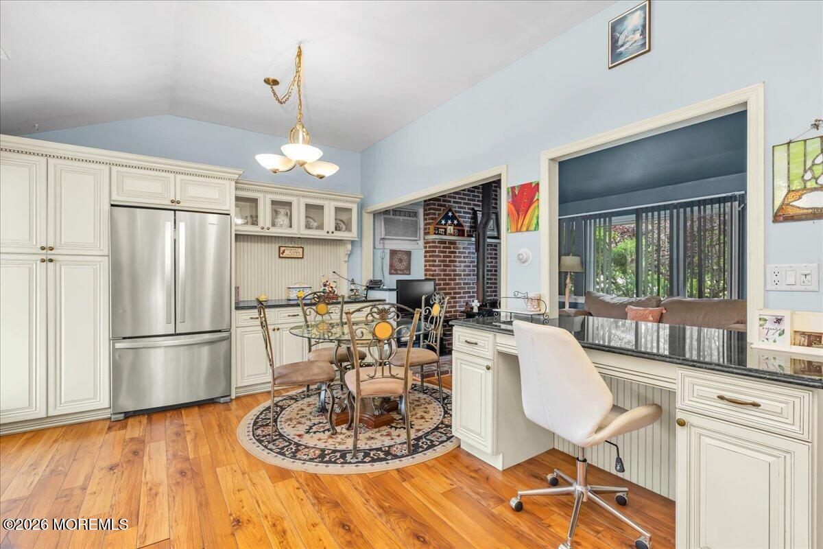 83 Walnut Ave Avenue Red Bank NJ 07701