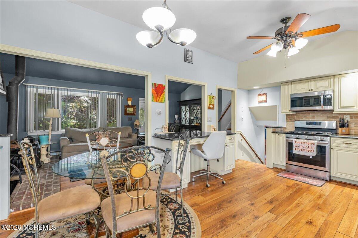 83 Walnut Ave Avenue Red Bank NJ 07701