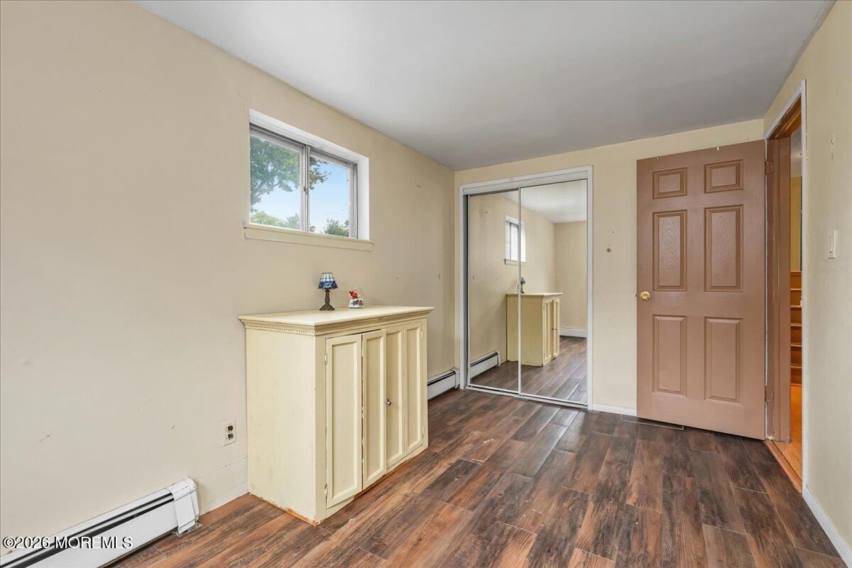 83 Walnut Ave Avenue Red Bank NJ 07701