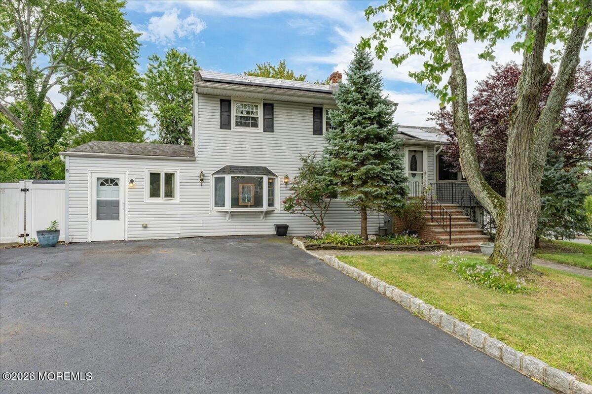 83 Walnut Ave Avenue Red Bank NJ 07701