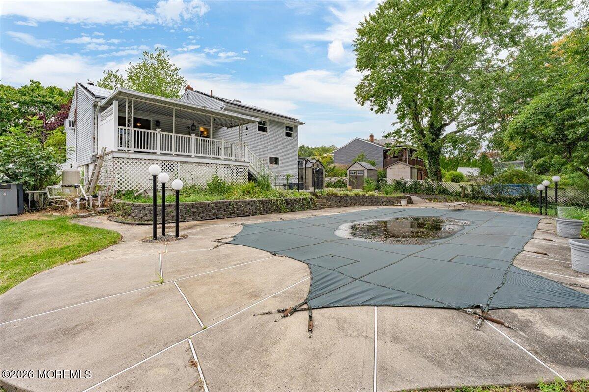 83 Walnut Ave Avenue Red Bank NJ 07701