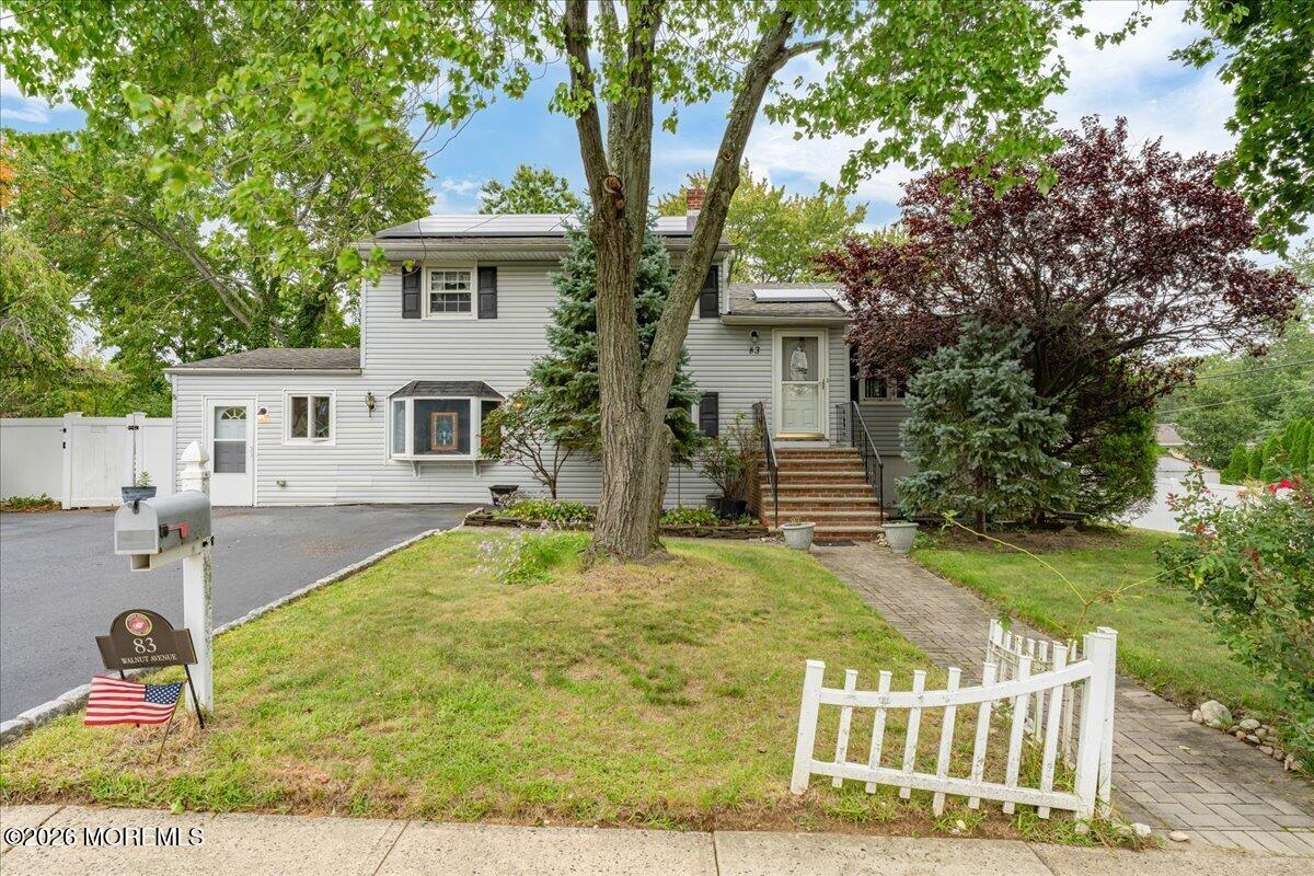 83 Walnut Ave Avenue Red Bank NJ 07701
